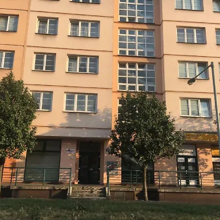 Apartmán Studio With Garage On Subway Near Centre