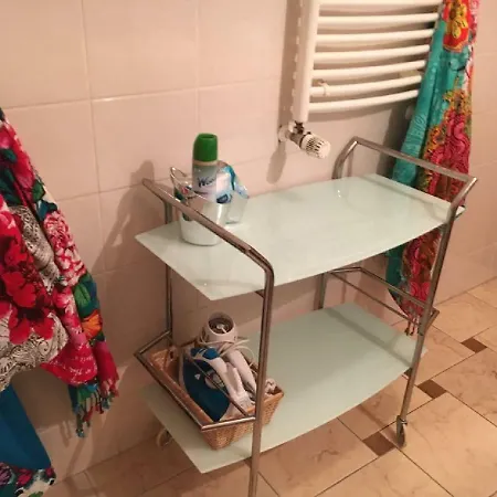 Studio With Garage On Subway Near Centre Apartament Praga